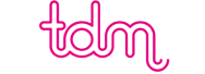 Logo de TDM, cliente de Dinpro. Diseño moderno y corporativo en color rosa neón sobre fondo negro.