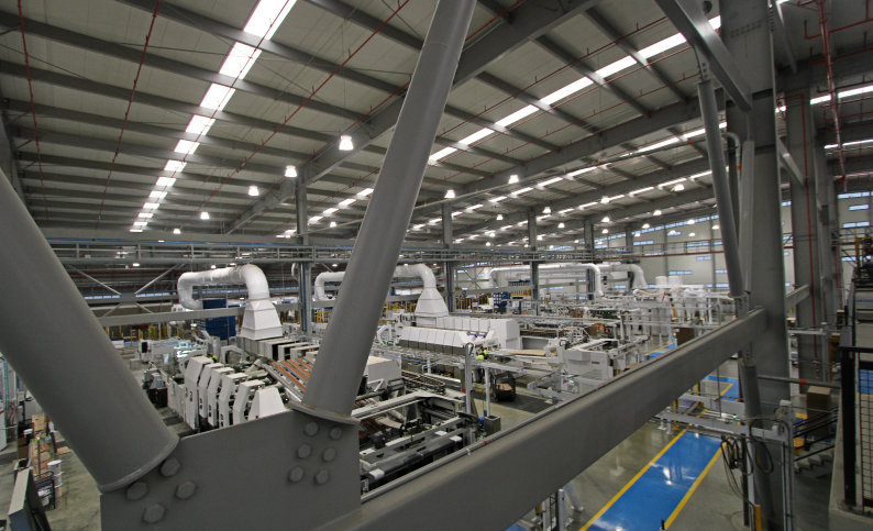 Planta de producción de empaques corrugados Smurfit Kappa en Guarne, Antioquia. Servicios de ingeniería Dinpro.